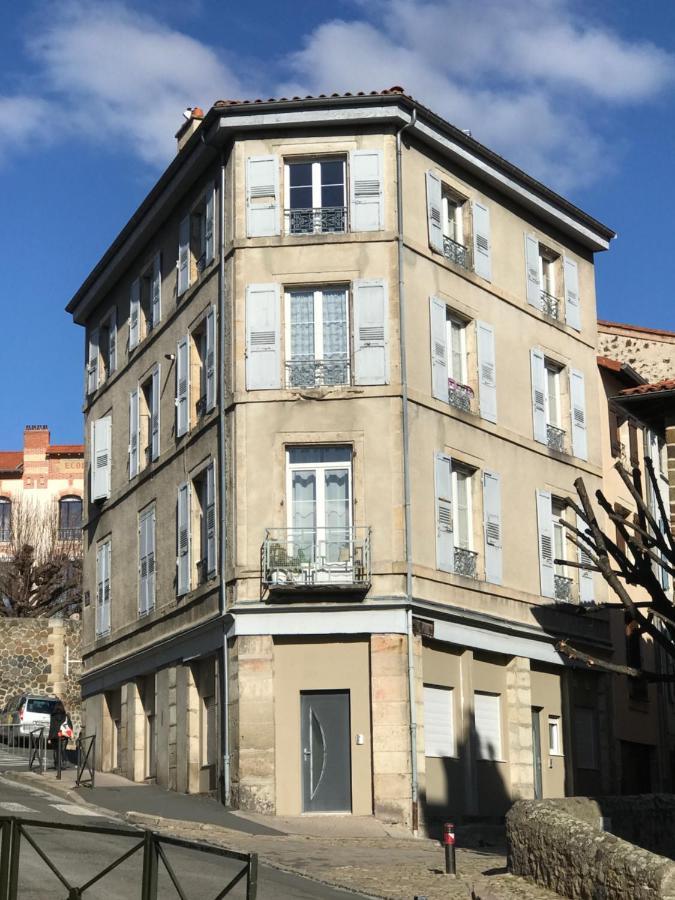 Chez Mick Et Sarah : Vert L'Industriel Le Puy-en-Velay Buitenkant foto